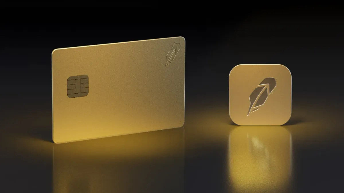 Robinhood Challenges Apple Card with the Launch of its Gold Card